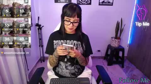 Angela online show from 02-13-25, 11:58