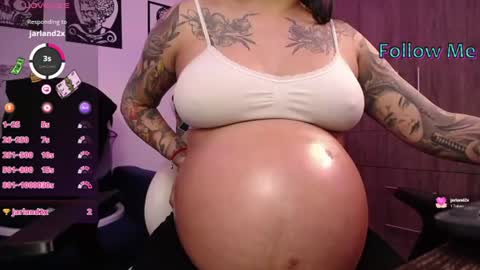 Snapshot of angela_lauren chatting on 06-12-26, 12:20 Angela online show from 06-12-26, 12:20