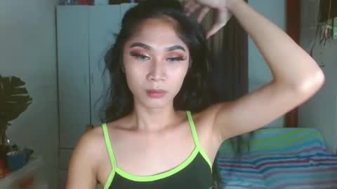 Snapshot of angela_mccollins chatting on 01-05-25, 07:49 angela online show from 01-05-25, 07:49