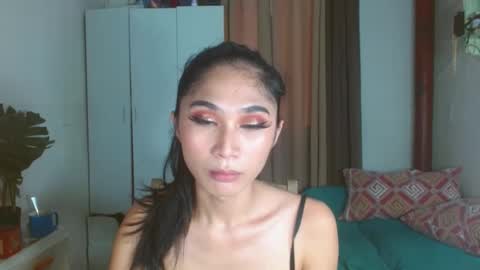 Snapshot of angela_mccollins chatting on 02-24-25, 03:33 angela online show from 02-24-25, 03:33