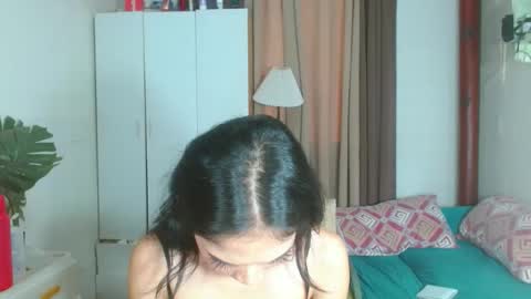 Snapshot of angela_mccollins chatting on 03-04-25, 04:27 angela online show from 03-04-25, 04:27