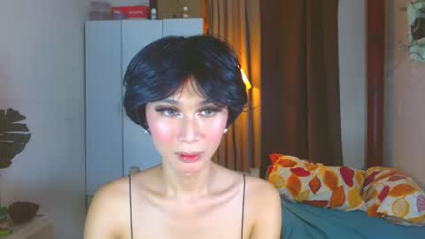 Snapshot of angela_mccollins chatting on 11-14-25, 09:13 angela online show from 11-14-25, 09:13