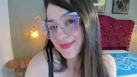 angela_nix online show from 02-12-26, 07:53
