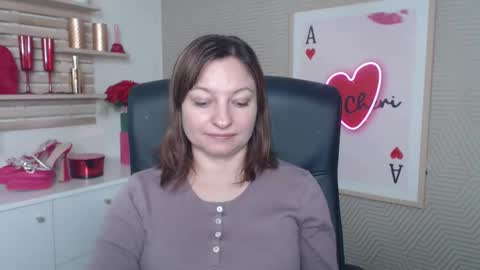 Angela online show from 02-16-26, 06:53