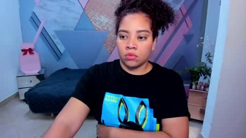 Angela online show from 02-06-25, 07:29