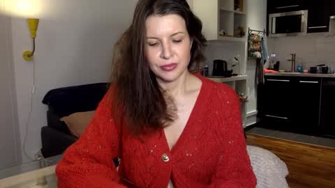 Angela online show from 11-28-25, 10:12