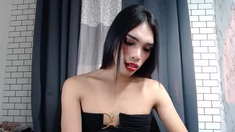 SENORITA online show from 03-10-25, 07:07