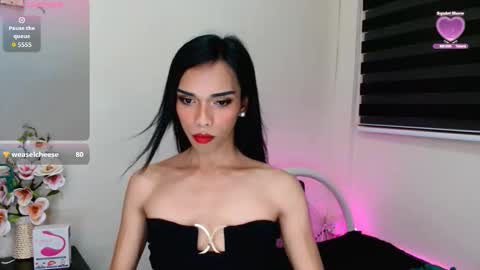SENORITA online show from 10-09-25, 03:43