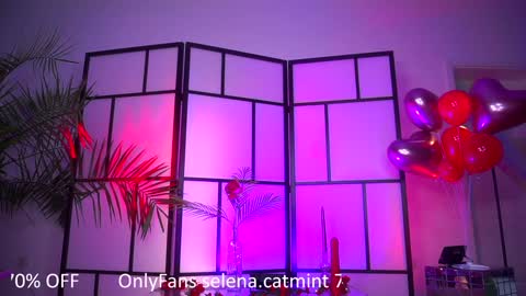 Snapshot of angelandfairieskink chatting on 02-15-26, 07:51 Aimi Selena Daisy online show from 02-15-26, 07:51