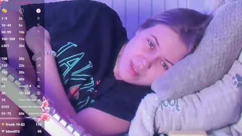 Darsi Anty online show from 02-26-26, 04:06