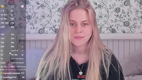 Darsi Anty online show from 04-24-26, 01:46