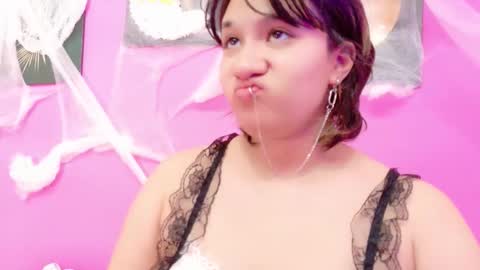  Angela  online show from 10-12-25, 08:19