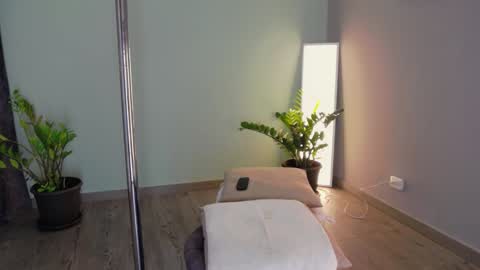 AngelBae  online show from 02-02-25, 04:32