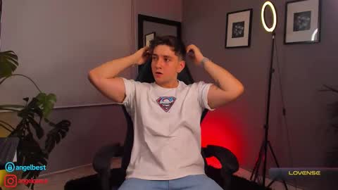 angelbell19 online show from 09-12-25, 12:11