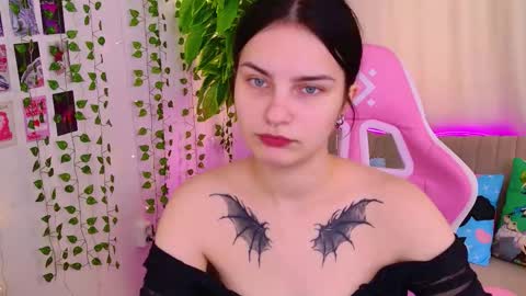 angel online show from 11-08-25, 10:15