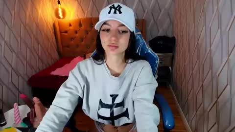 Angel online show from 04-20-26, 01:25