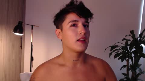 Angel online show from 01-01-25, 09:52