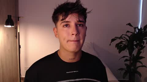 Angel online show from 01-17-25, 06:02