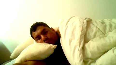 angeldavid90 online show from 10-04-25, 01:20