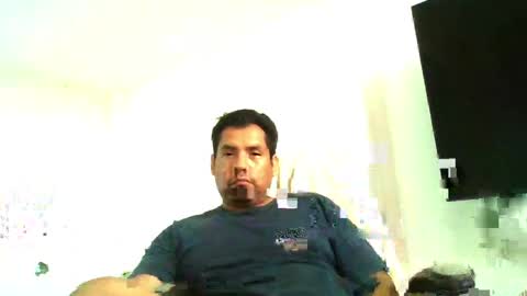 Snapshot of angeldavid90 chatting on 05-03-26, 04:13 angeldavid90 online show from 05-03-26, 04:13