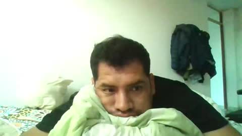 Snapshot of angeldavid90 chatting on 06-14-26, 12:40 angeldavid90 online show from 06-14-26, 12:40