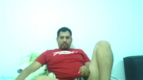 Snapshot of angeldavid90 chatting on 06-15-26, 11:40 angeldavid90 online show from 06-15-26, 11:40