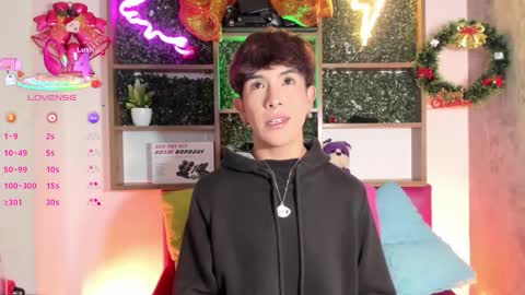 Snapshot of angeldust_19 chatting on 12-03-25, 02:41 Angel dust online show from 12-03-25, 02:41