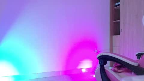 Valentina online show from 03-05-26, 01:34