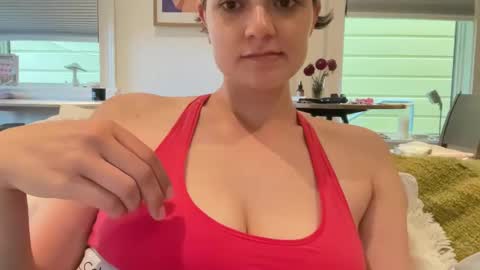 Snapshot of angeleleven11 chatting on 10-05-25, 09:34 angeleleven11 online show from 10-05-25, 09:34