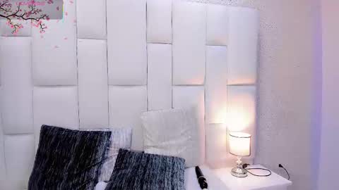 angeles_bust online show from 01-13-26, 08:36