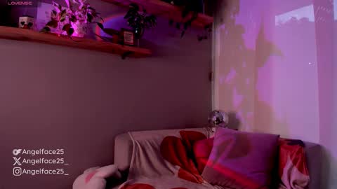 . online show from 10-03-25, 10:40