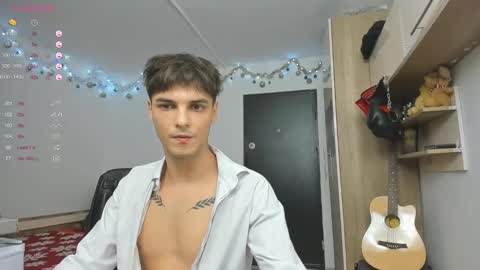 Snapshot of angelfrank chatting on 12-30-24, 01:14 Frankie  online show from 12-30-24, 01:14