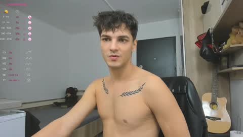 Snapshot of angelfrank chatting on 01-06-25, 02:14 Frankie  online show from 01-06-25, 02:14