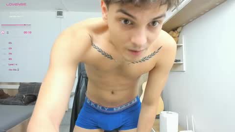 Snapshot of angelfrank chatting on 02-15-25, 12:54 Frankie  online show from 02-15-25, 12:54