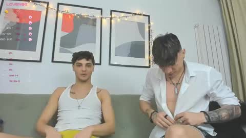 Snapshot of angelfrank chatting on 02-19-25, 04:34 Frankie  online show from 02-19-25, 04:34