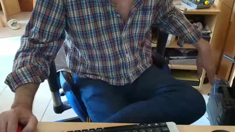 Snapshot of angelgarcia269 chatting on 05-01-26, 01:05 angelgarcia269 online show from 05-01-26, 01:05