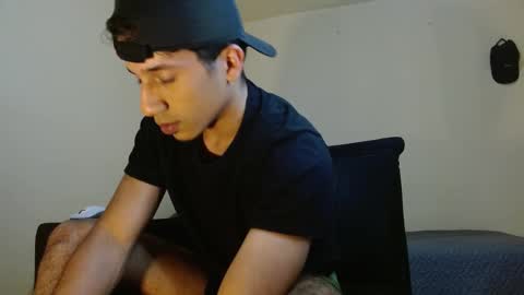 Snapshot of angelhil chatting on 02-28-25, 02:42 Angel of littlebandido online show from 02-28-25, 02:42