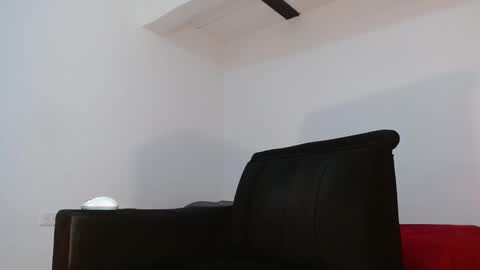 Snapshot of angelhil chatting on 10-26-25, 01:55 Angel of littlebandido online show from 10-26-25, 01:55