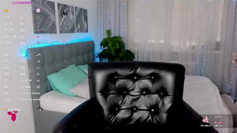 Ksenia online show from 09-11-25, 10:48