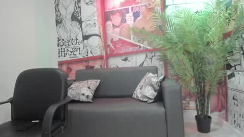 Snapshot of angeli_rivera chatting on 01-16-25, 10:32 Angeli online show from 01-16-25, 10:32