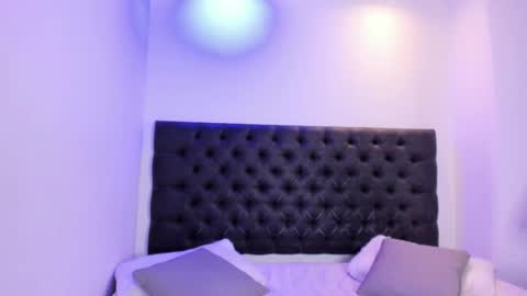 Snapshot of angeli_rivera chatting on 09-24-25, 10:51 Angeli online show from 09-24-25, 10:51