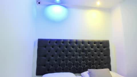 Snapshot of angeli_rivera chatting on 09-25-25, 10:52 Angeli online show from 09-25-25, 10:52