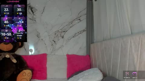 Snapshot of angeli_sexi chatting on 11-08-25, 12:44 Carolina online show from 11-08-25, 12:44