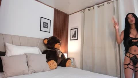 Carolina online show from 03-19-26, 01:20