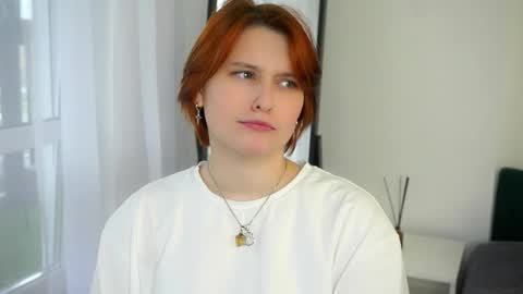 Viola online show from 10-27-25, 08:18