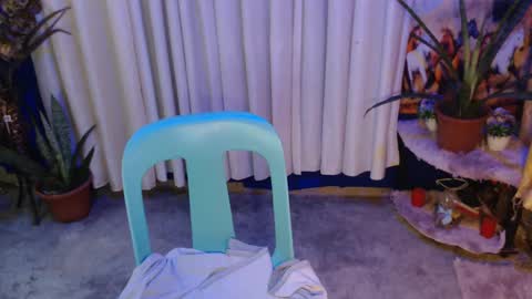 Snapshot of angelic_face_808 chatting on 01-04-25, 02:03 DIVINE ANGEL online show from 01-04-25, 02:03