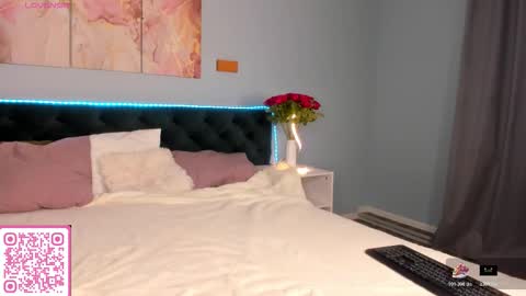 Emma online show from 12-23-25, 01:36