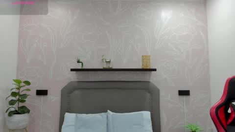 A N G E L I C A online show from 02-20-25, 12:04