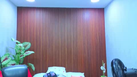 A N G E L I C A online show from 10-11-25, 12:04