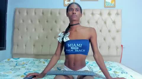 Snapshot of angelica_sexy1 chatting on 02-14-25, 07:44 angelica_sexy1 online show from 02-14-25, 07:44